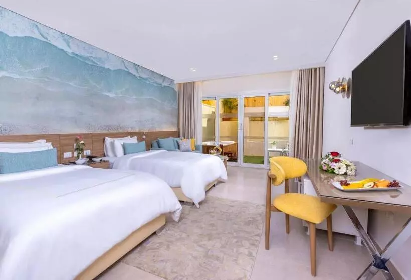سوئیت با وان آب گرم, Amwaj Oyoun Resort & Casino