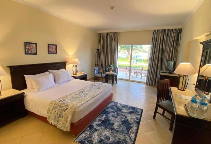 غرفة سوبيريور مطلّة علي الحديقة, Amwaj Oyoun Resort & Casino