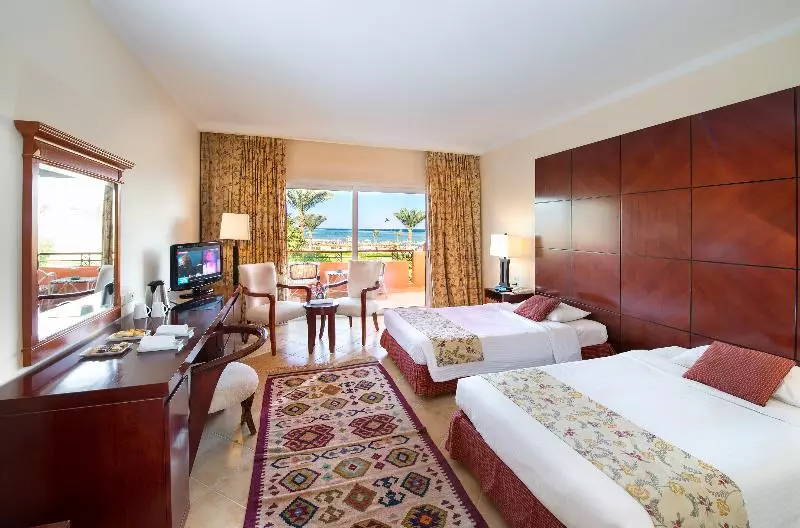 اتاق سوپریور با چشمانداز دریا, Amwaj Oyoun Resort & Casino