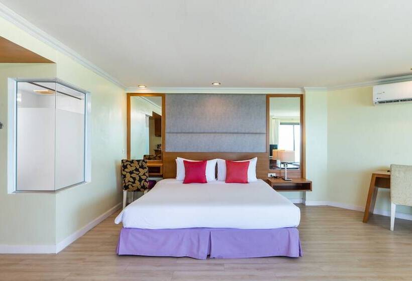 اتاق لوکس با چشم‌انداز دریا, Bella Villa Metro