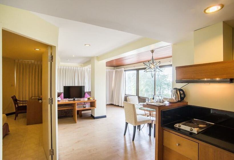 سوییت جونیور, Bella Villa Metro