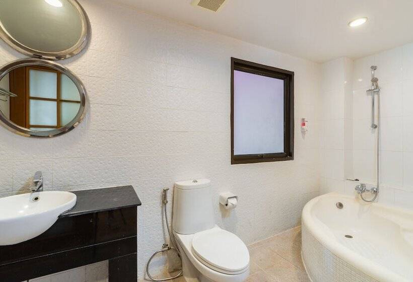 سوییت خانوادگی, Bella Villa Metro