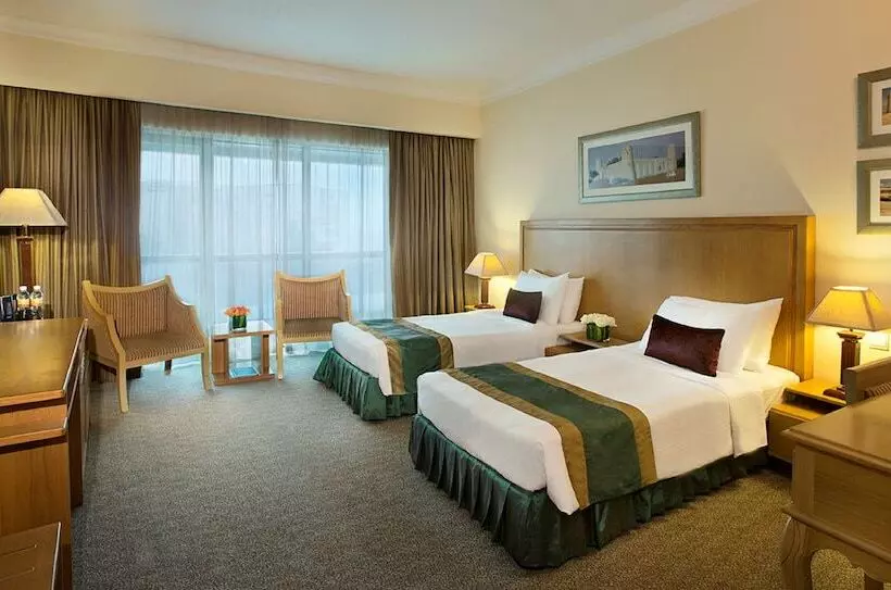 اتاق لوکس با تخت بزرگ, City Seasons Hotel Dubai