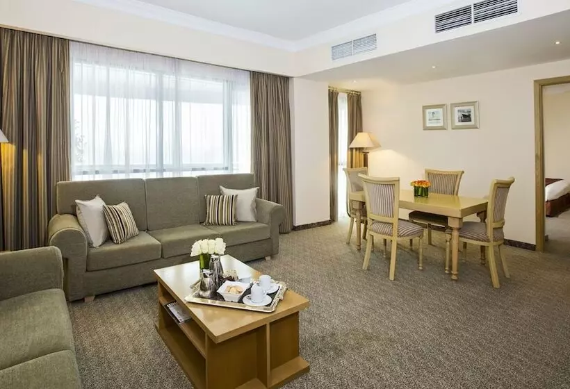 اتاق خانوادگی تودرتو, City Seasons Hotel Dubai