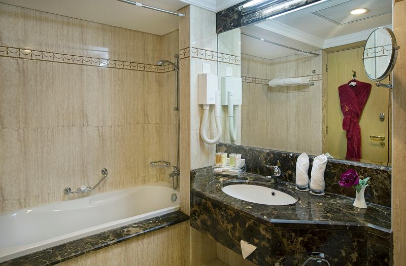 اتاق لوکس, City Seasons Hotel Dubai