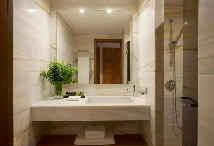 Suite with Pool, Elounda Peninsula Luxury Resort, Six Senses Spa