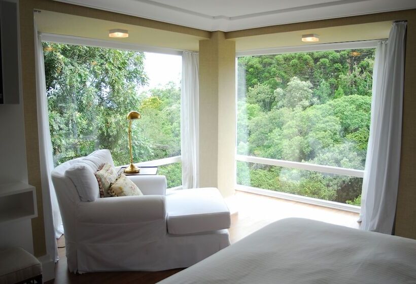 جناح ملكى, Estalagem St. Hubertus