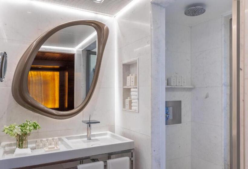 اتاق لوکس با چشم‌انداز دریا, Fasano Rio De Janeiro