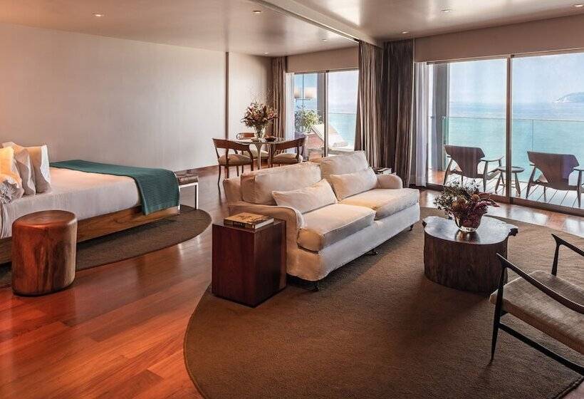 سوییت با چشم‌انداز دریا, Fasano Rio De Janeiro