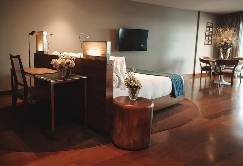 سوییت با چشم‌انداز دریا, Fasano Rio De Janeiro