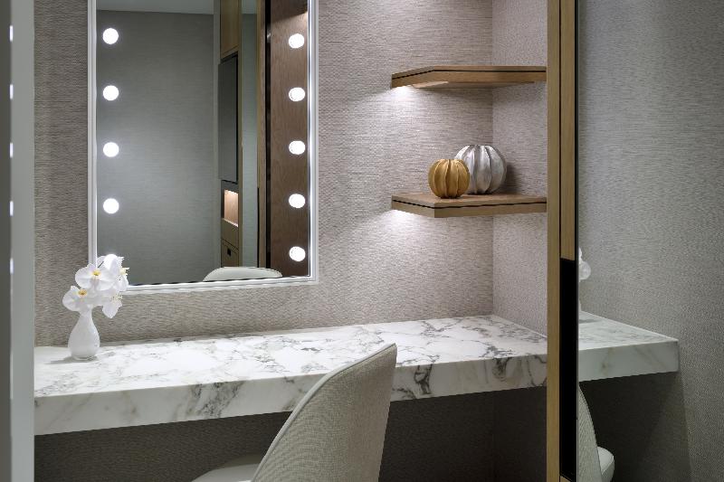 غرفة بريميوم ثلاثية, Grand Continental  Kuala Terengganu