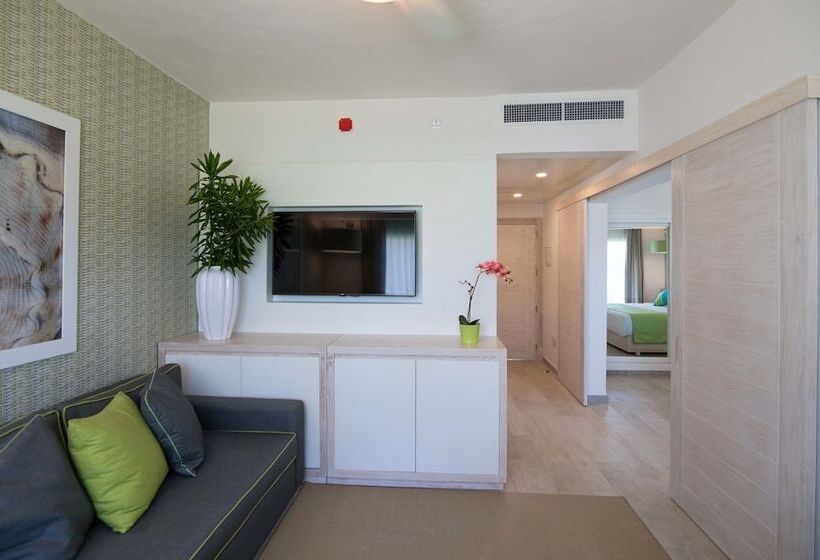 سوییت خانوادگی, Grand Sirenis Punta Cana Resort - All Inclusive