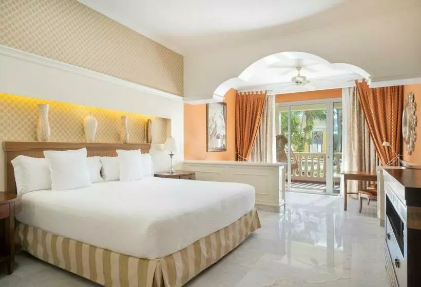 سوییت با چشم‌انداز استخر, JOIA Paraíso by Iberostar - Adults Only