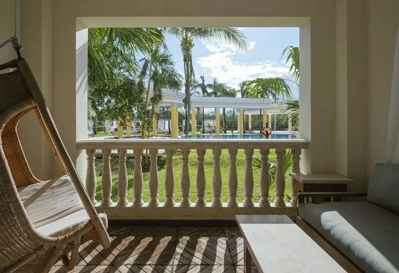 سوییت با چشم‌انداز استخر, JOIA Paraíso by Iberostar - Adults Only