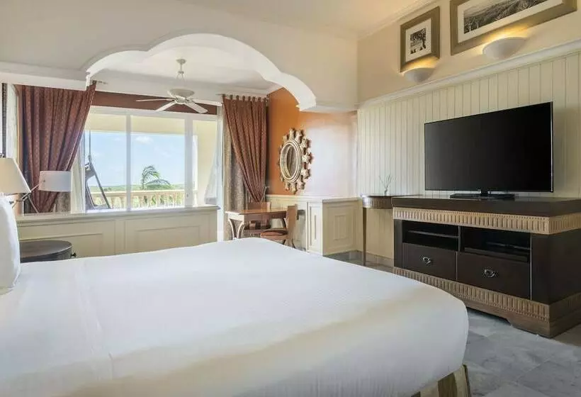 سوییت با چشم‌انداز استخر, JOIA Paraíso by Iberostar - Adults Only