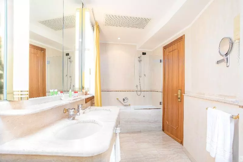 سوییت با چشم‌انداز استخر, JOIA Paraíso by Iberostar - Adults Only