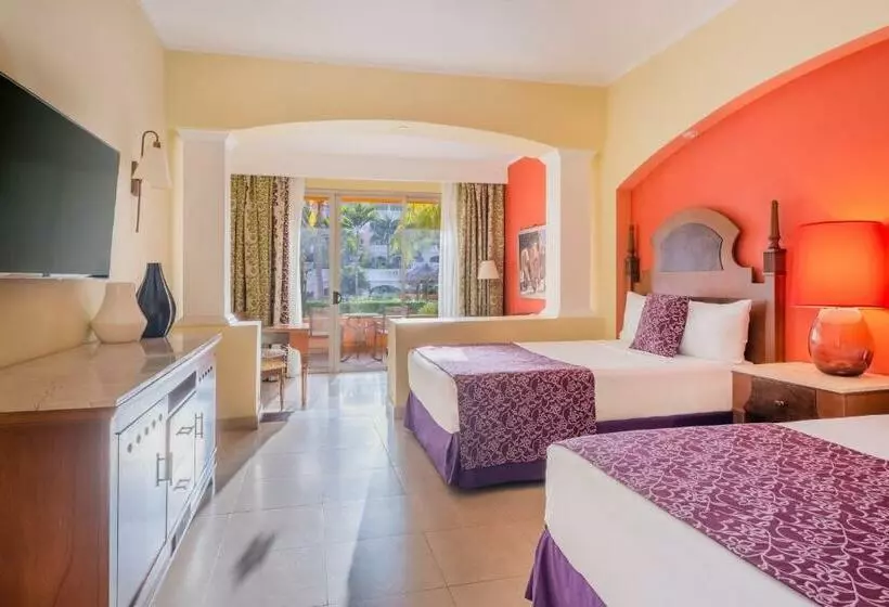 سوییت جونیور سوپریور, Iberostar Selection Rose Hall Suites