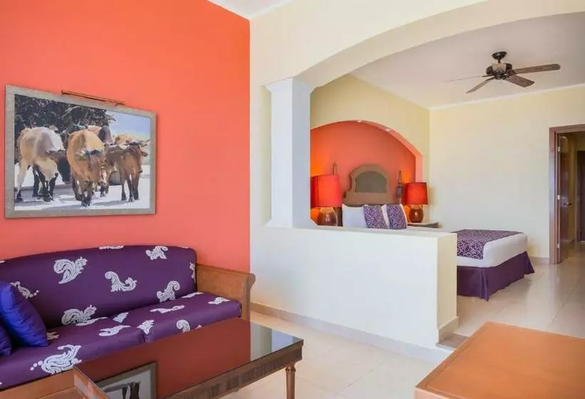 سوییت جونیور سوپریور, Iberostar Selection Rose Hall Suites