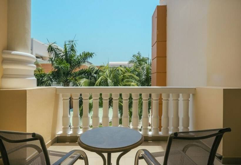 سوییت جونیور, Iberostar Selection Rose Hall Suites