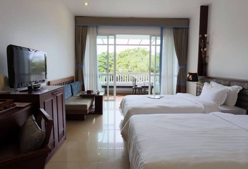 スタンダードルーム, Independence Hotel Resort & Spa