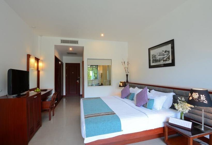 スタンダードルーム, Independence Hotel Resort & Spa