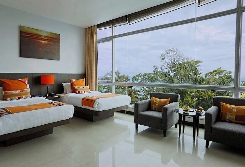 デラックスルーム, Independence Hotel Resort & Spa