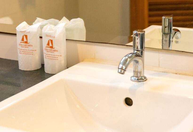 חדר משפחתי, Lanta Casuarina Beach Resort   Sha Plus