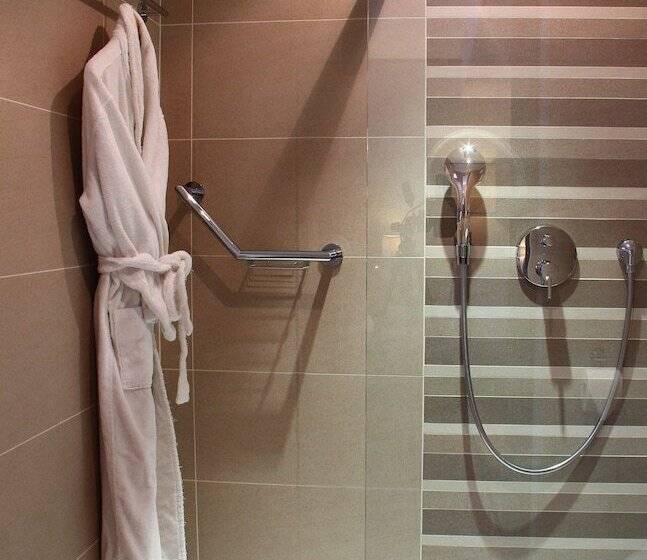 Pokój Standard, Marivaux