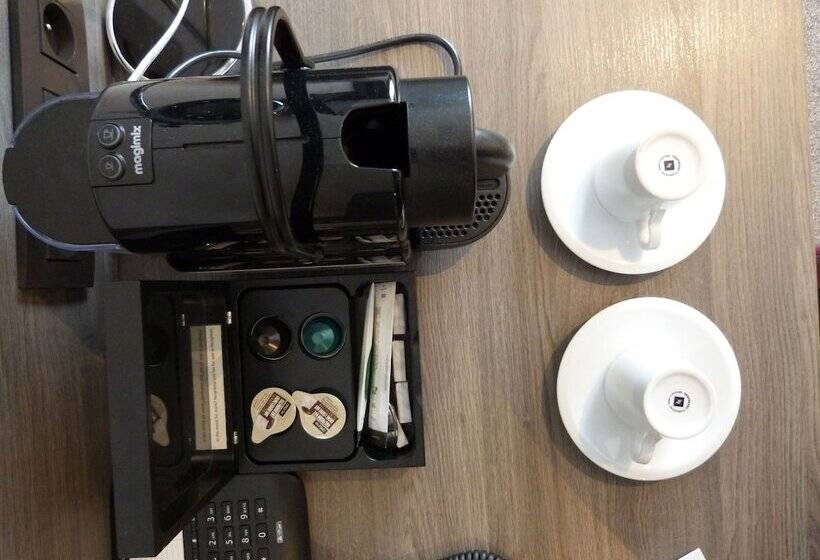 Pokój Standard Jednoosobowy, Marivaux