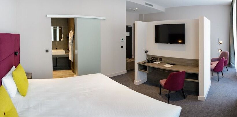 Junior Suite, Marivaux