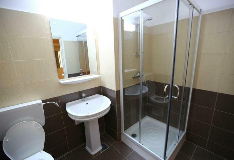 スタンダードシングルルーム, Moldova