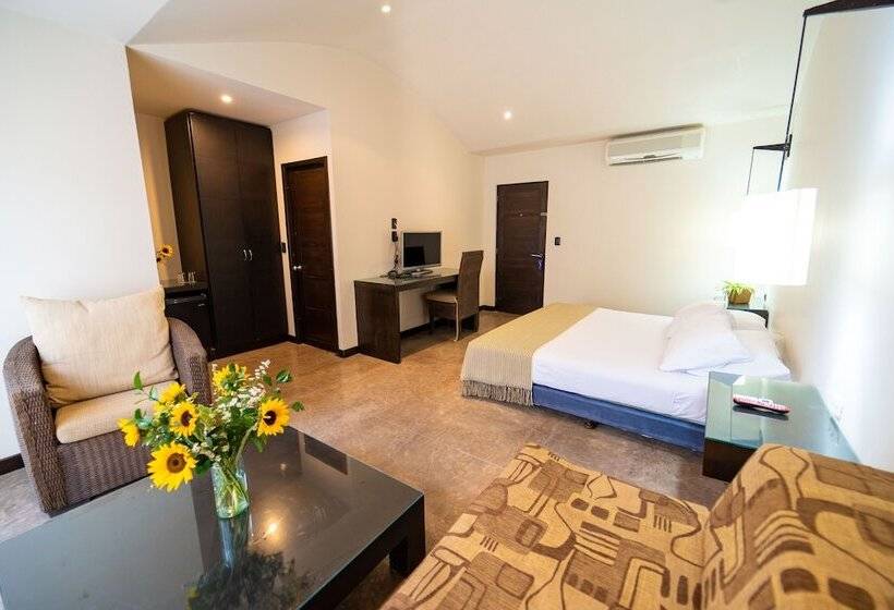 スタンダードルーム, Santorini Express Y Cabañas