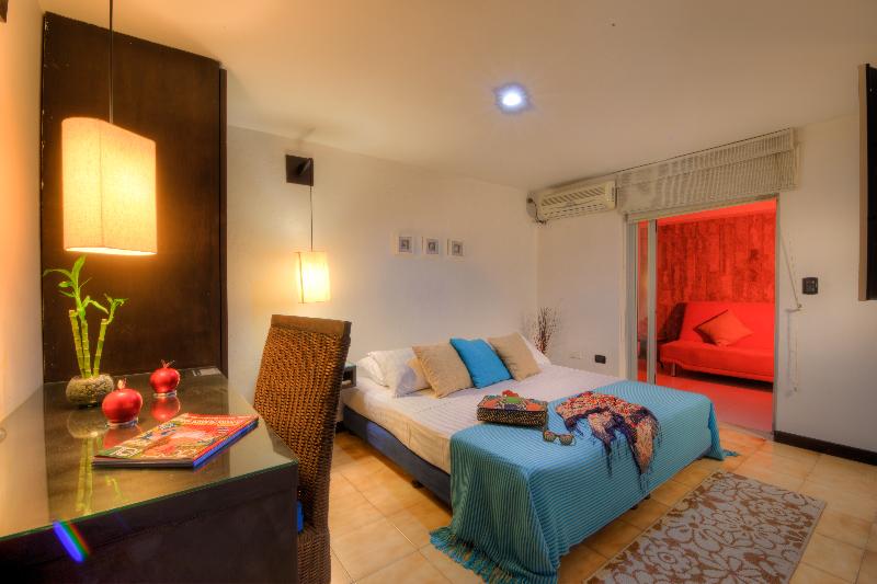 スタンダードルーム, Santorini Express Y Cabañas