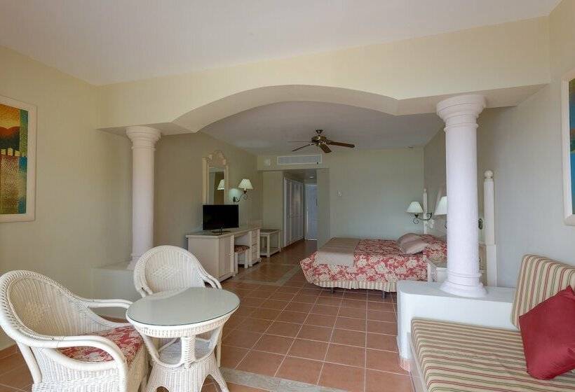 高级小型套房, Bahia Principe Grand Cayacoa