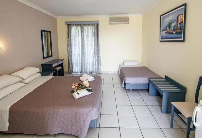 اتاق استاندارد سه نفره, Sofia S