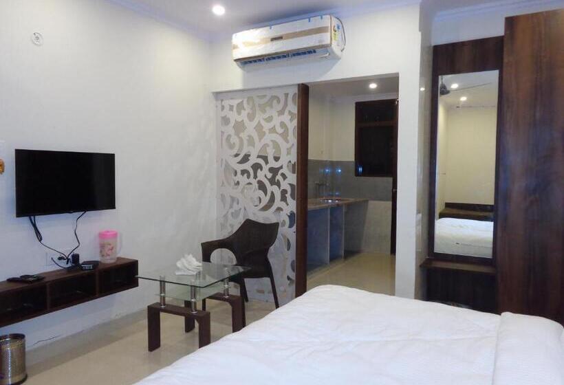 Студио Стандарт с Балконом, Rukmani Inn