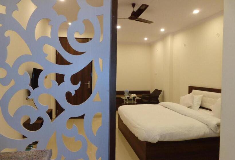 Студио Стандарт с Балконом, Rukmani Inn