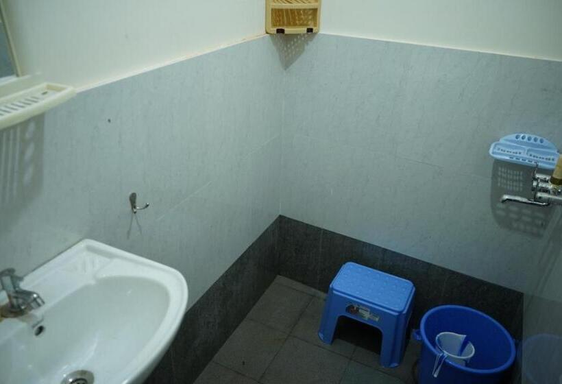 Номер Стандарт Совместная Ванная, Raje Sambhaji Guest House