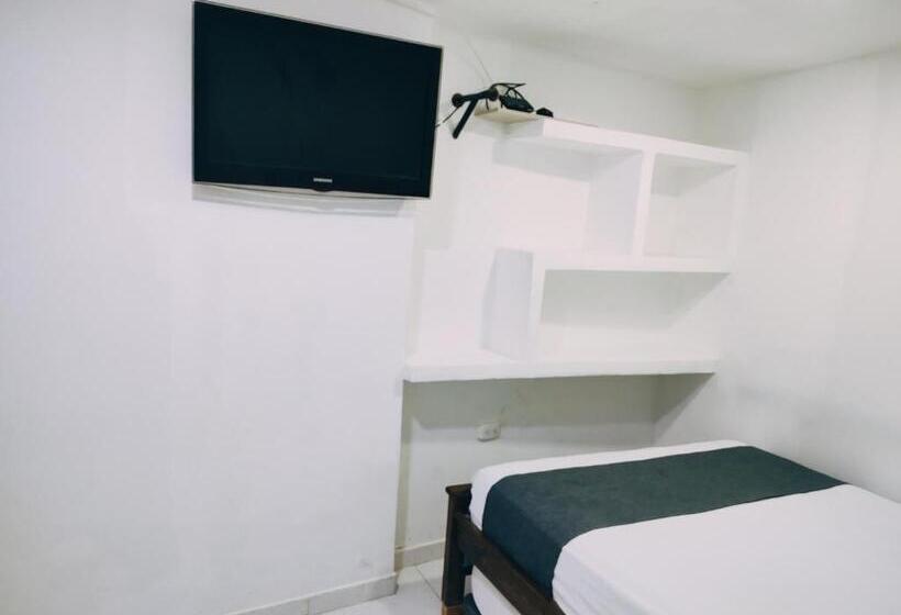 スタンダードルーム, Tranvia