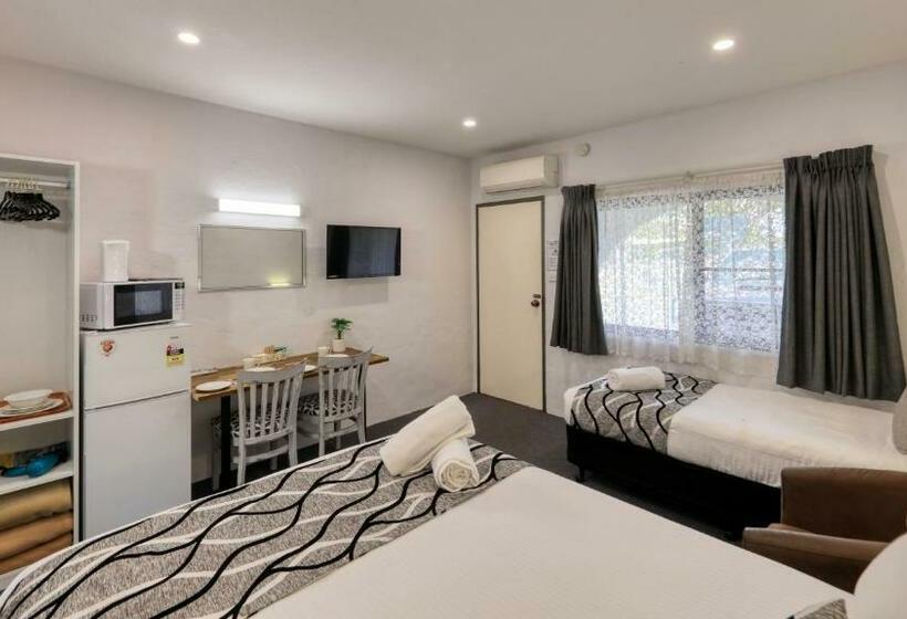 اتاق استاندارد, Parkes Federation Motel