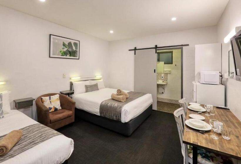 اتاق استاندارد, Parkes Federation Motel