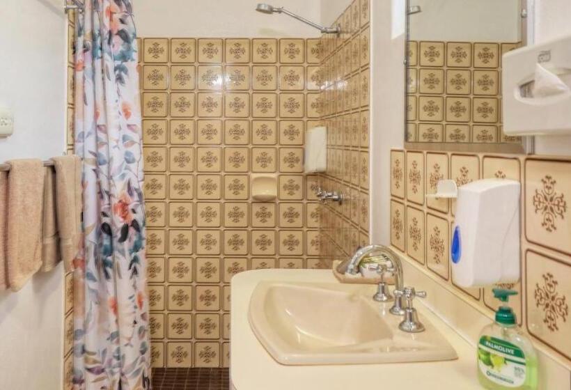 اتاق استاندارد, Parkes Federation Motel