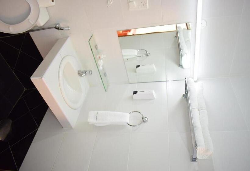 اتاق استاندارد, Meru Slopes