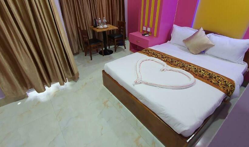 غرفة ديلوكس مزودة بشرفة, Pheng Chenda