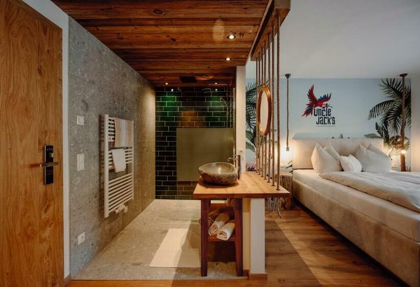 Номер Стандарт с Террасой, Uncle Jacks