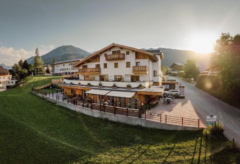 Апартаменты 2 Спальни, Uncle Jacks