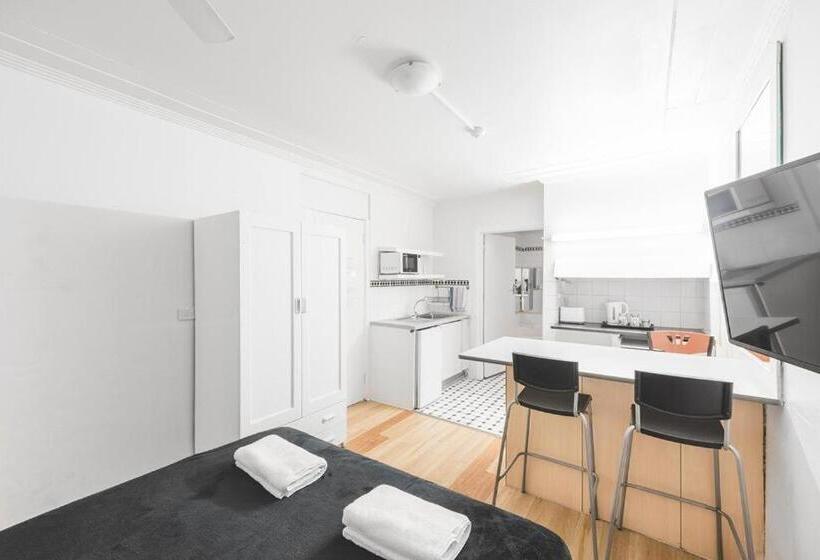 חדר אקונומי, Manly Waves Studios & Apartments