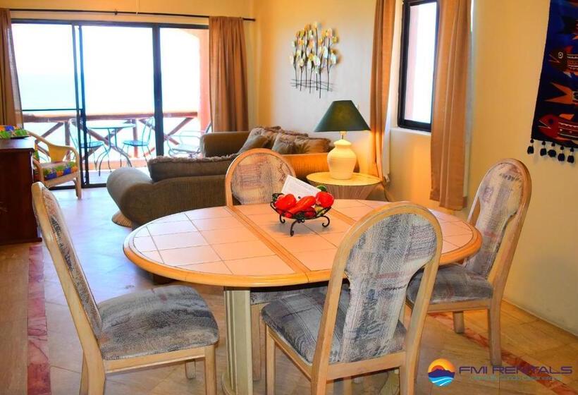 آپارتمان 2 خوابه, Marina Pinacate B 403