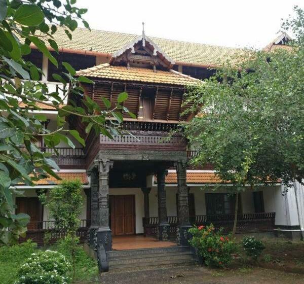 スタンダードルーム, Rasa Gurukul