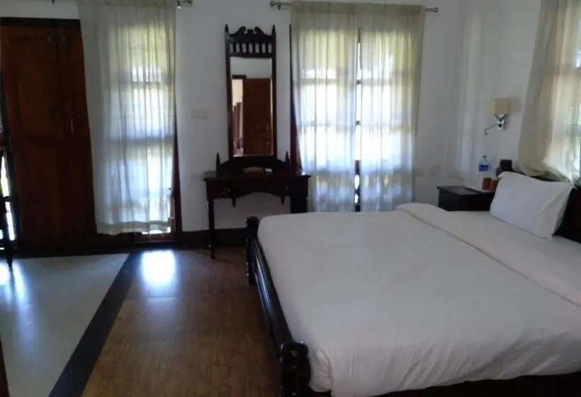 Deluxe-huone Parveke, Rasa Gurukul